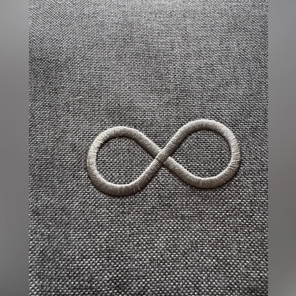 Laptop backpack - Picture 2 of 9